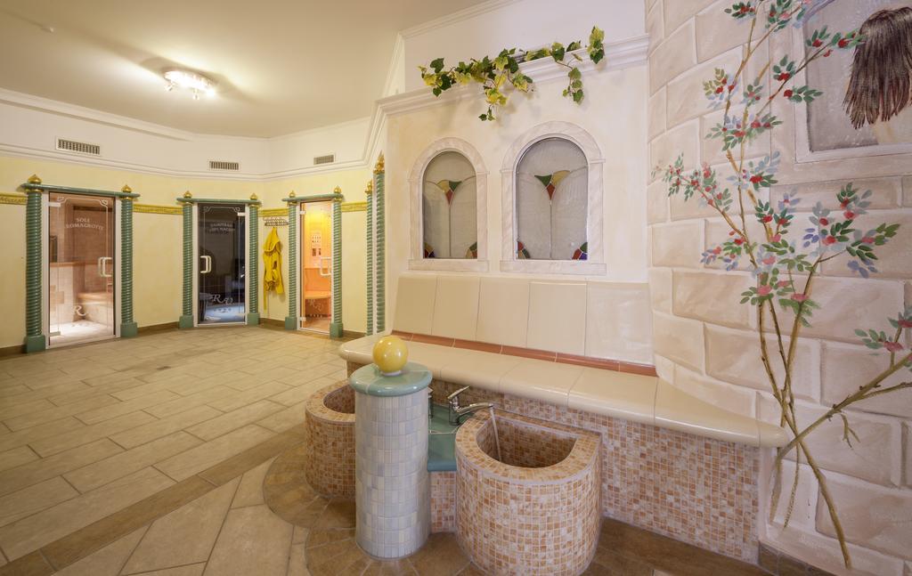 Raffl'S Hotel Leutasch Exterior photo